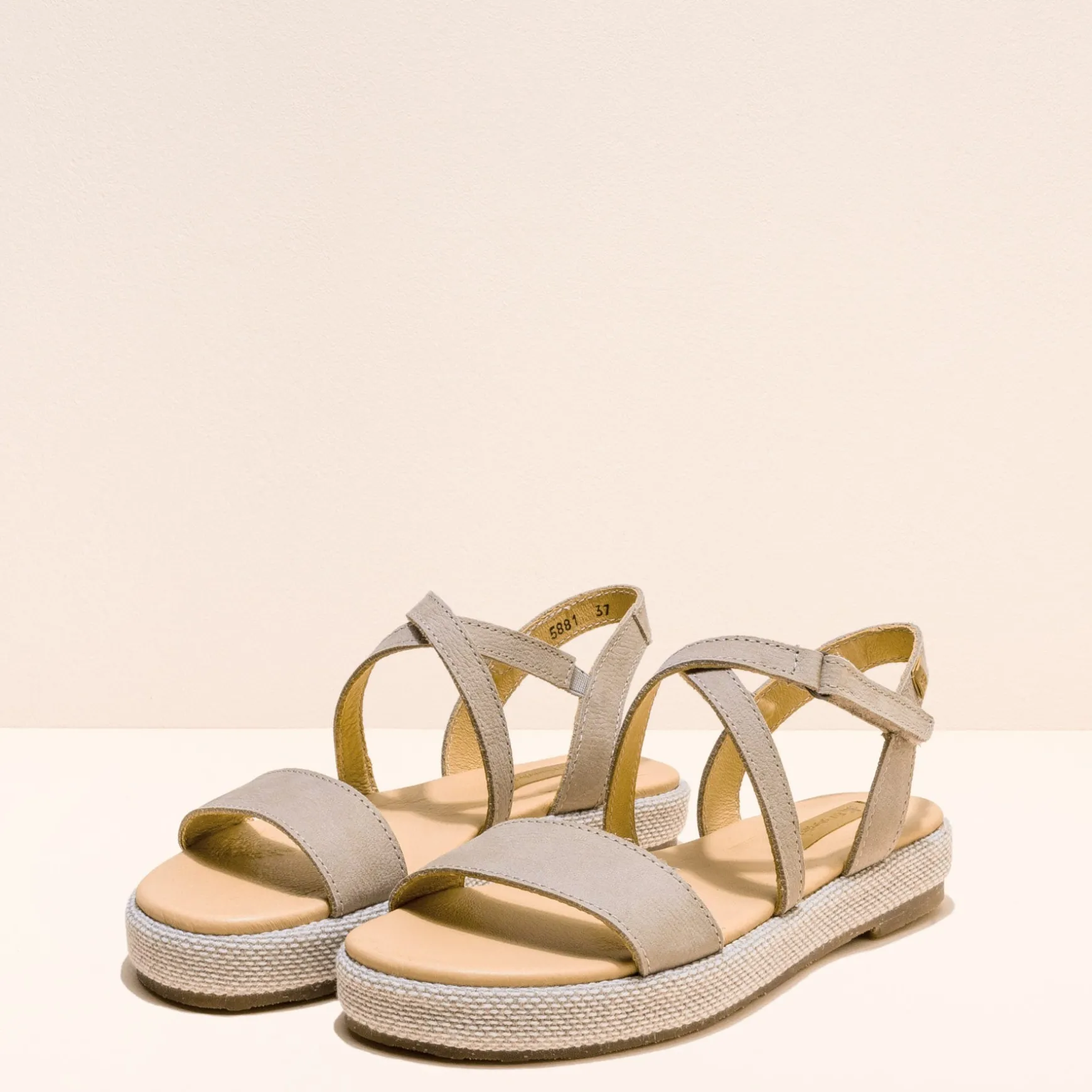 Women El Naturalista Sandals|5881 BOSANA