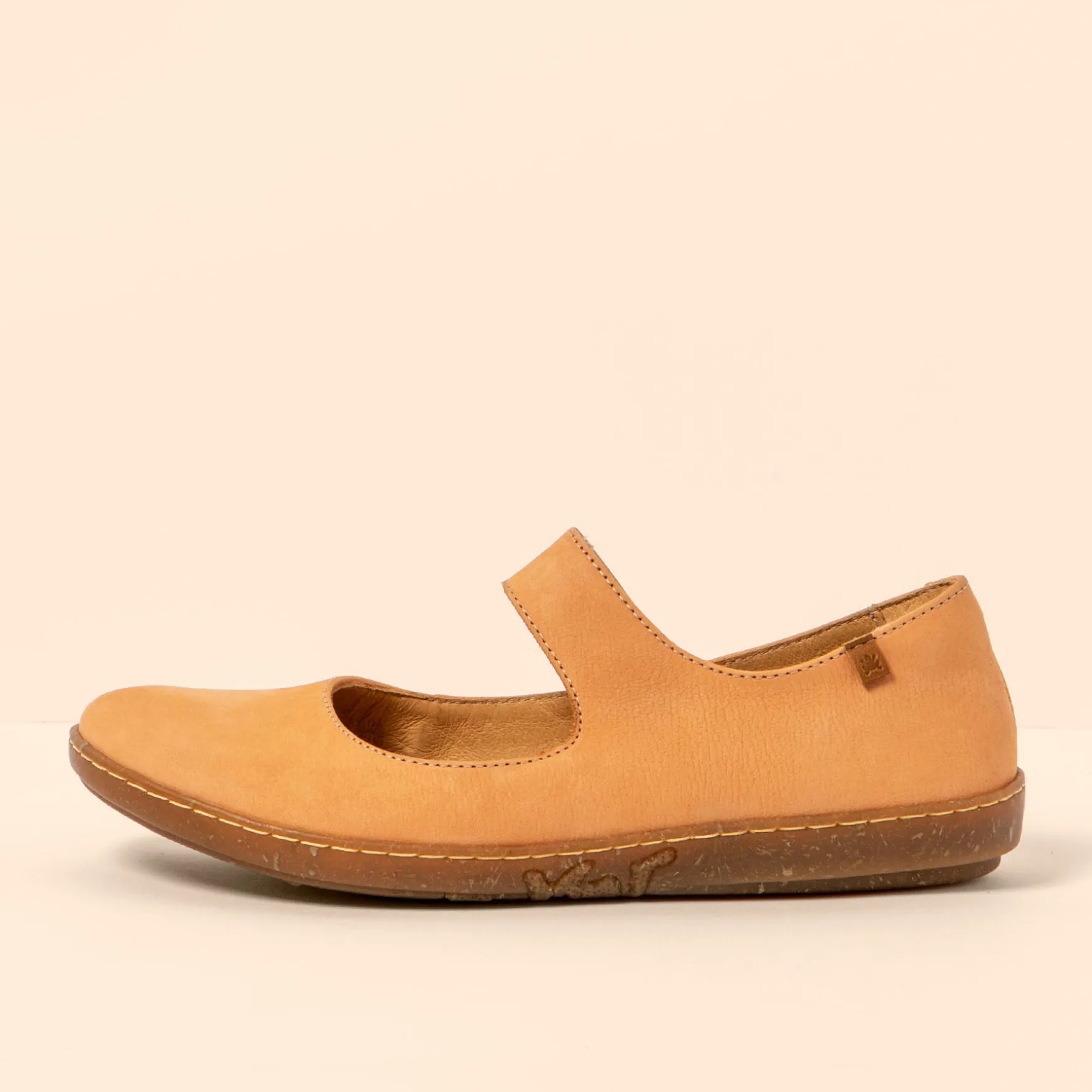 Women El Naturalista Ballerinas|5301 CORAL