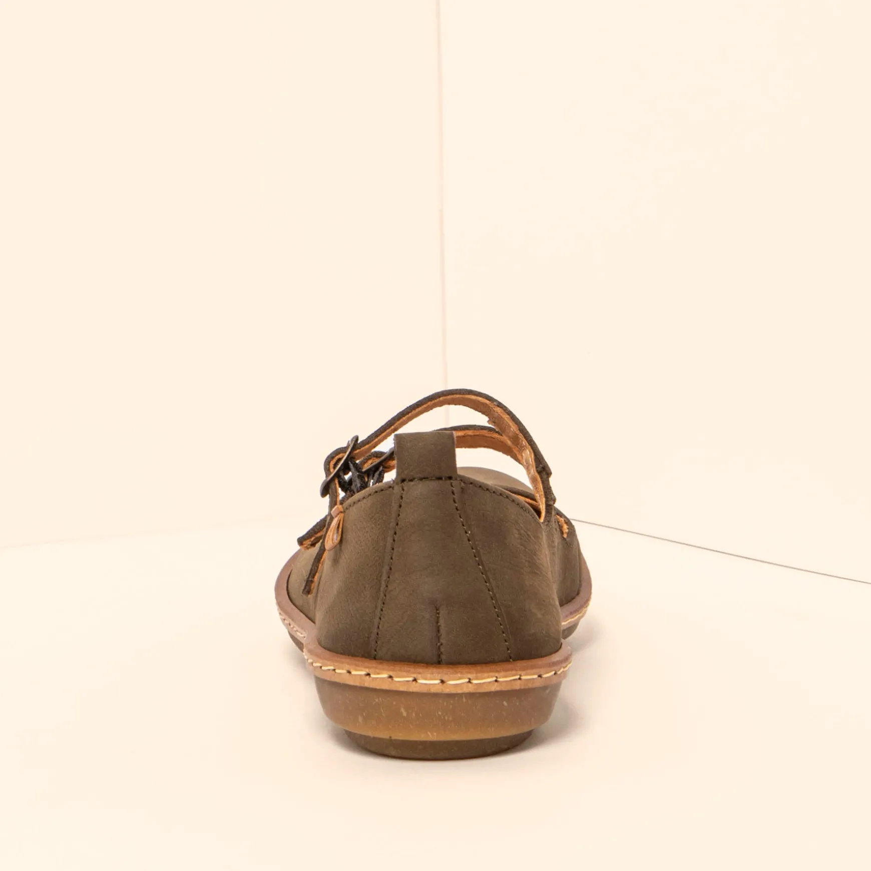 Women El Naturalista Ballerinas|5348 CORAL