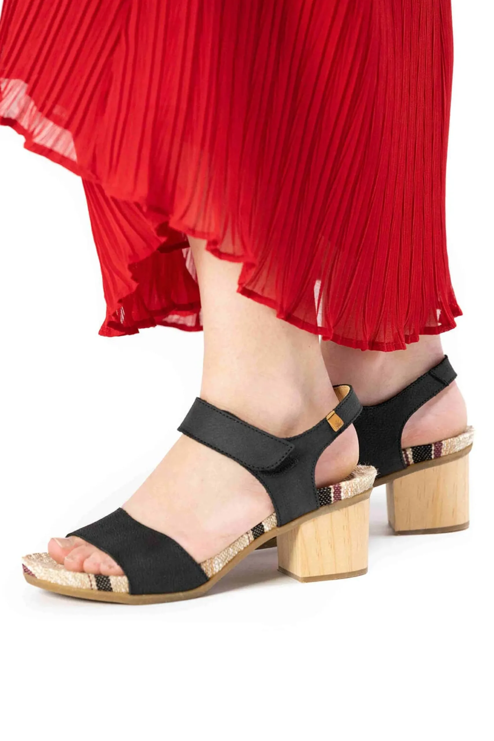 Women El Naturalista Sandals|Sandals With Heel|5562 DEBA