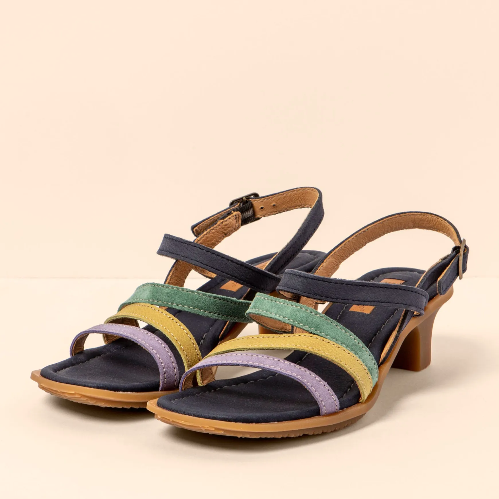 Women El Naturalista Sandals|5993 IGUSA