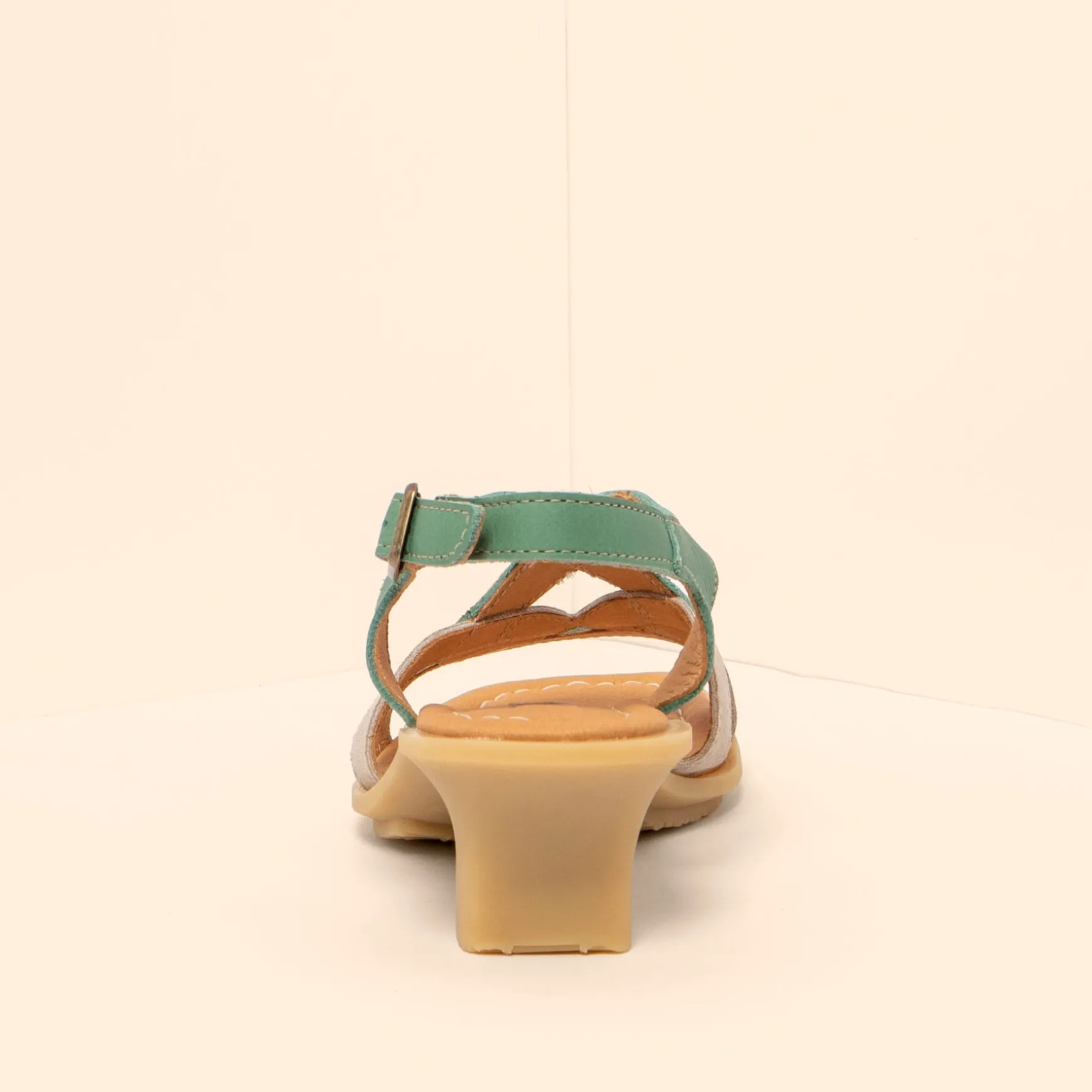 Women El Naturalista Sandals|5992 IGUSA