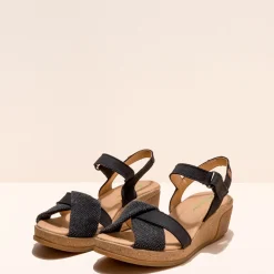 Women El Naturalista Sandals|5038 LEAVES