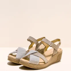 Women El Naturalista Sandals|5038 LEAVES