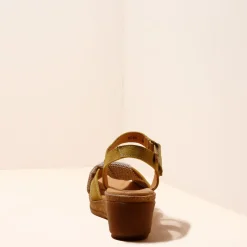 Women El Naturalista Sandals|5038 LEAVES