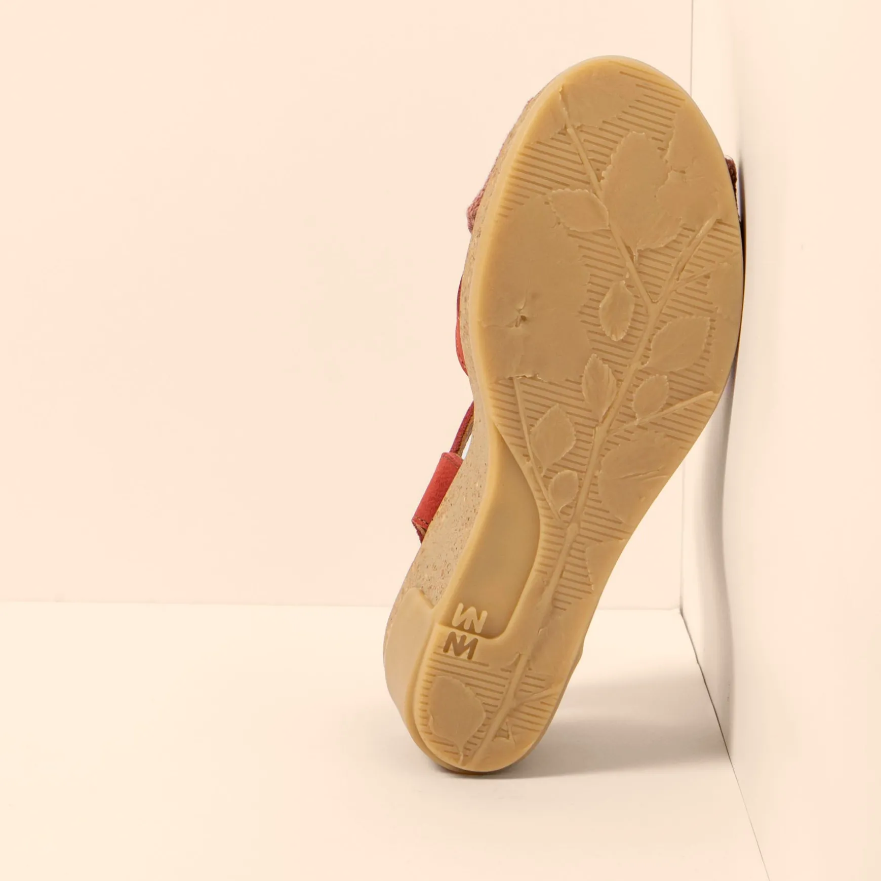 Women El Naturalista Sandals|5038 LEAVES