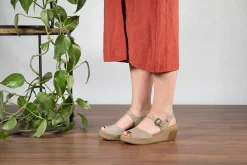 Women El Naturalista Sandals|5000 LEAVES