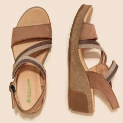 Women El Naturalista Sandals|5019 LEAVES