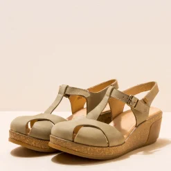 Women El Naturalista Sandals|5029 LEAVES