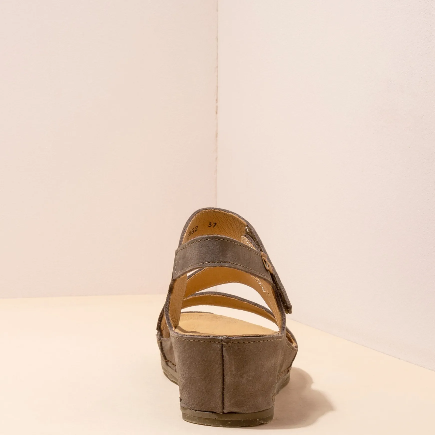 Women El Naturalista Wedge Sandal|5852 PICUAL