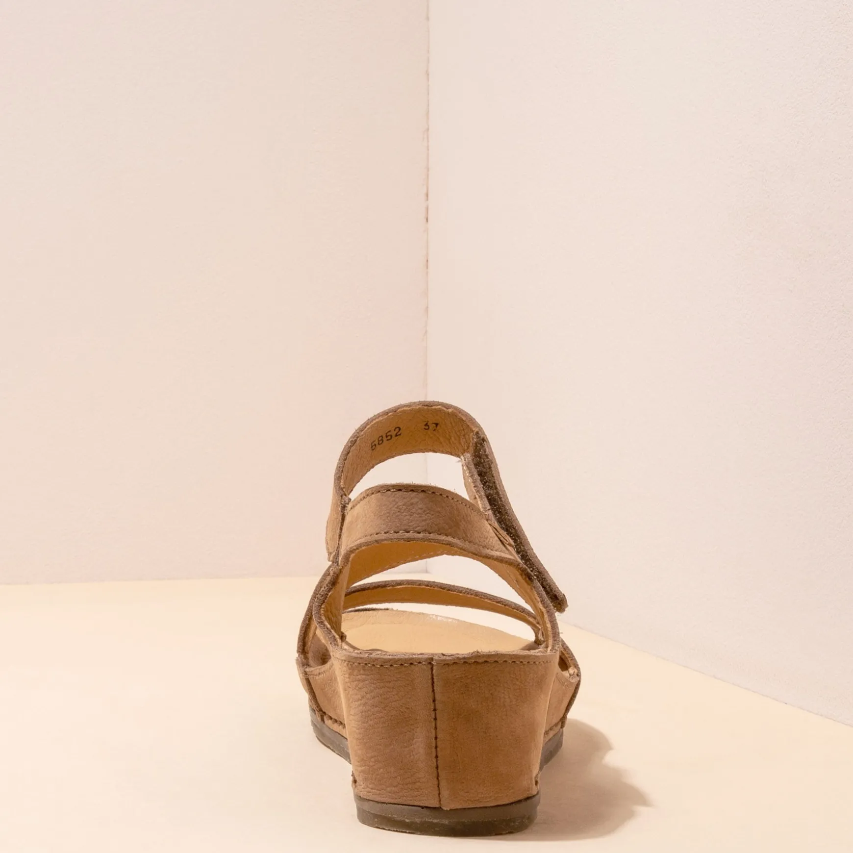 Women El Naturalista Wedge Sandal|5852 PICUAL