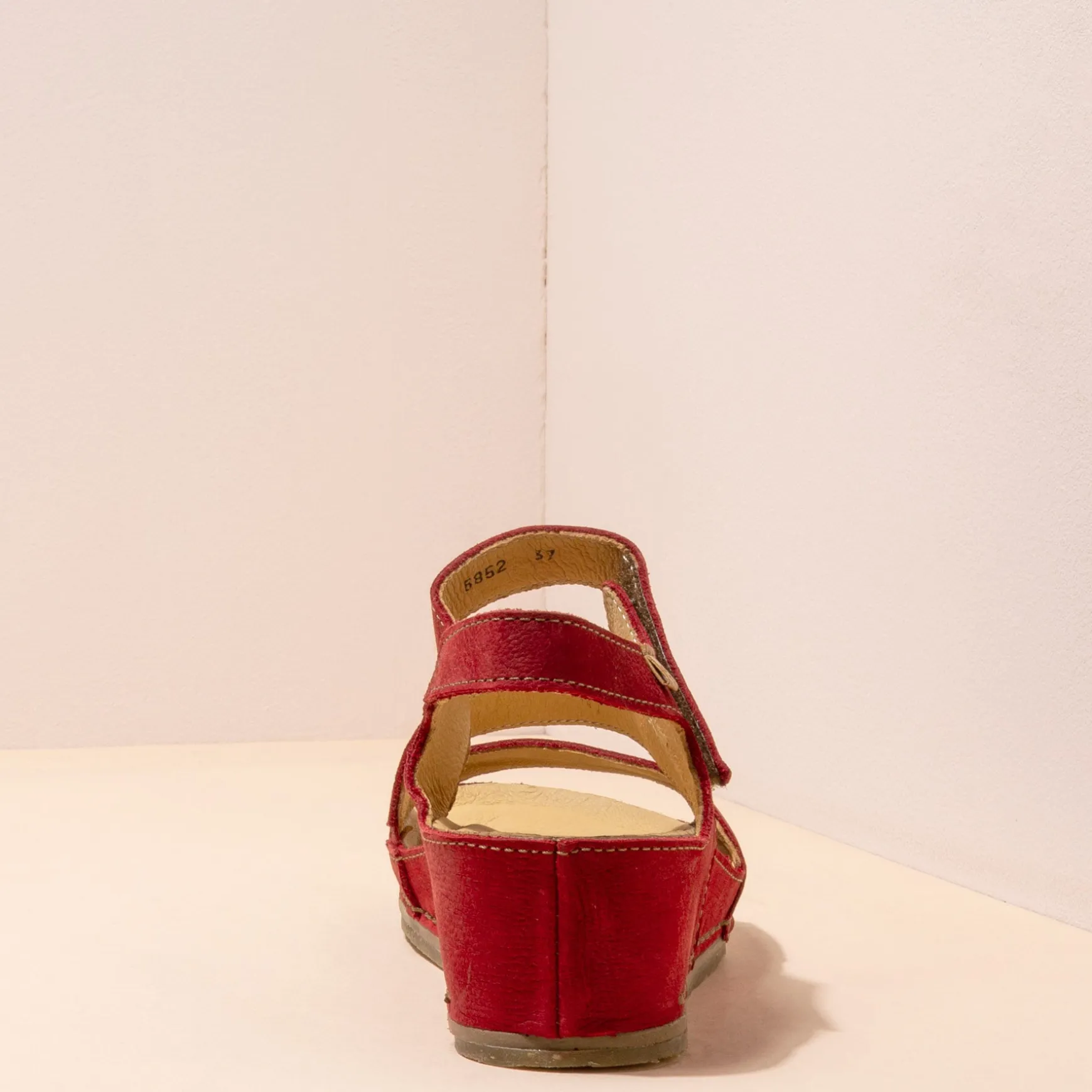 Women El Naturalista Wedge Sandal|5852 PICUAL
