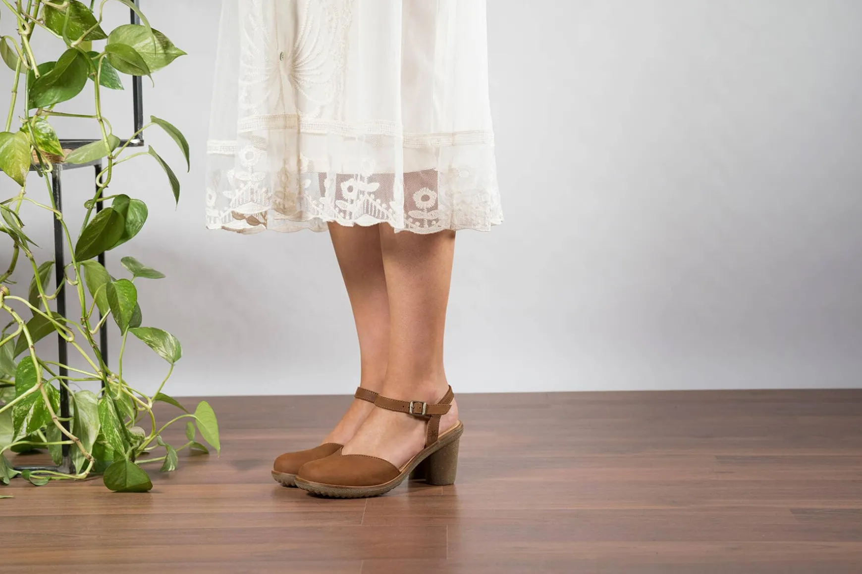 Women El Naturalista Sandals|Sandals With Heel|5164 TRIVIA