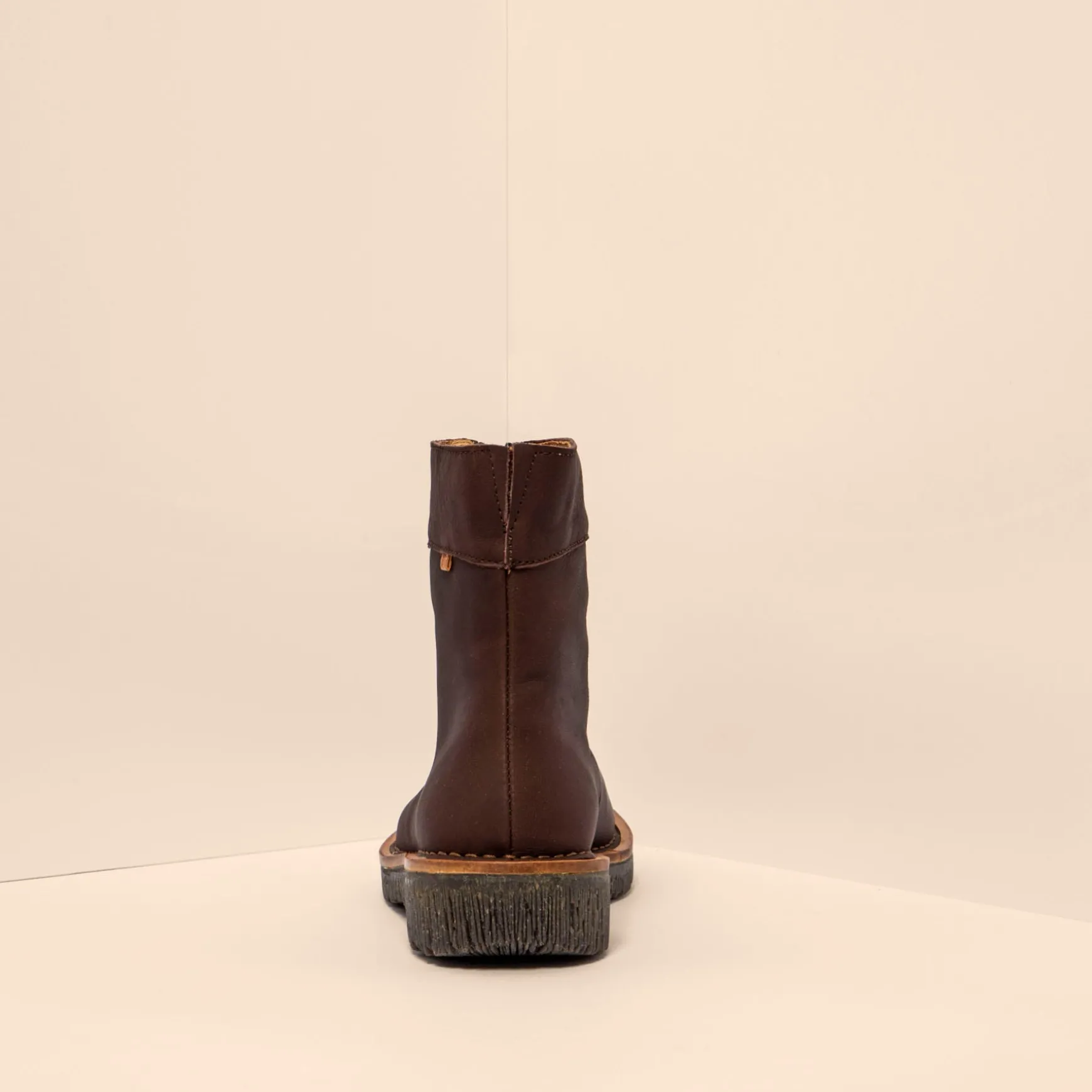 Women El Naturalista Ankle Boots|5581 VOLCANO