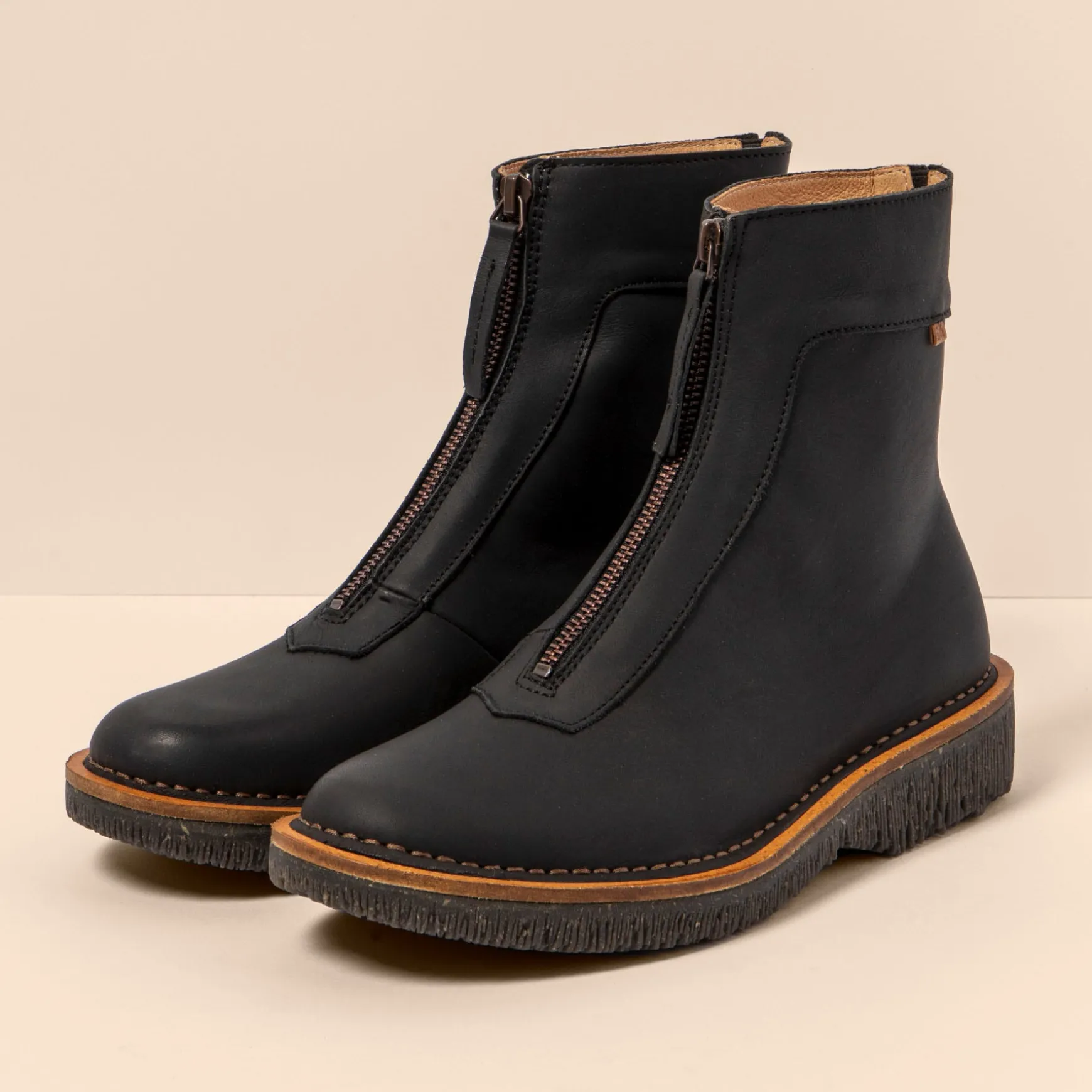 Women El Naturalista Ankle Boots|5581 VOLCANO