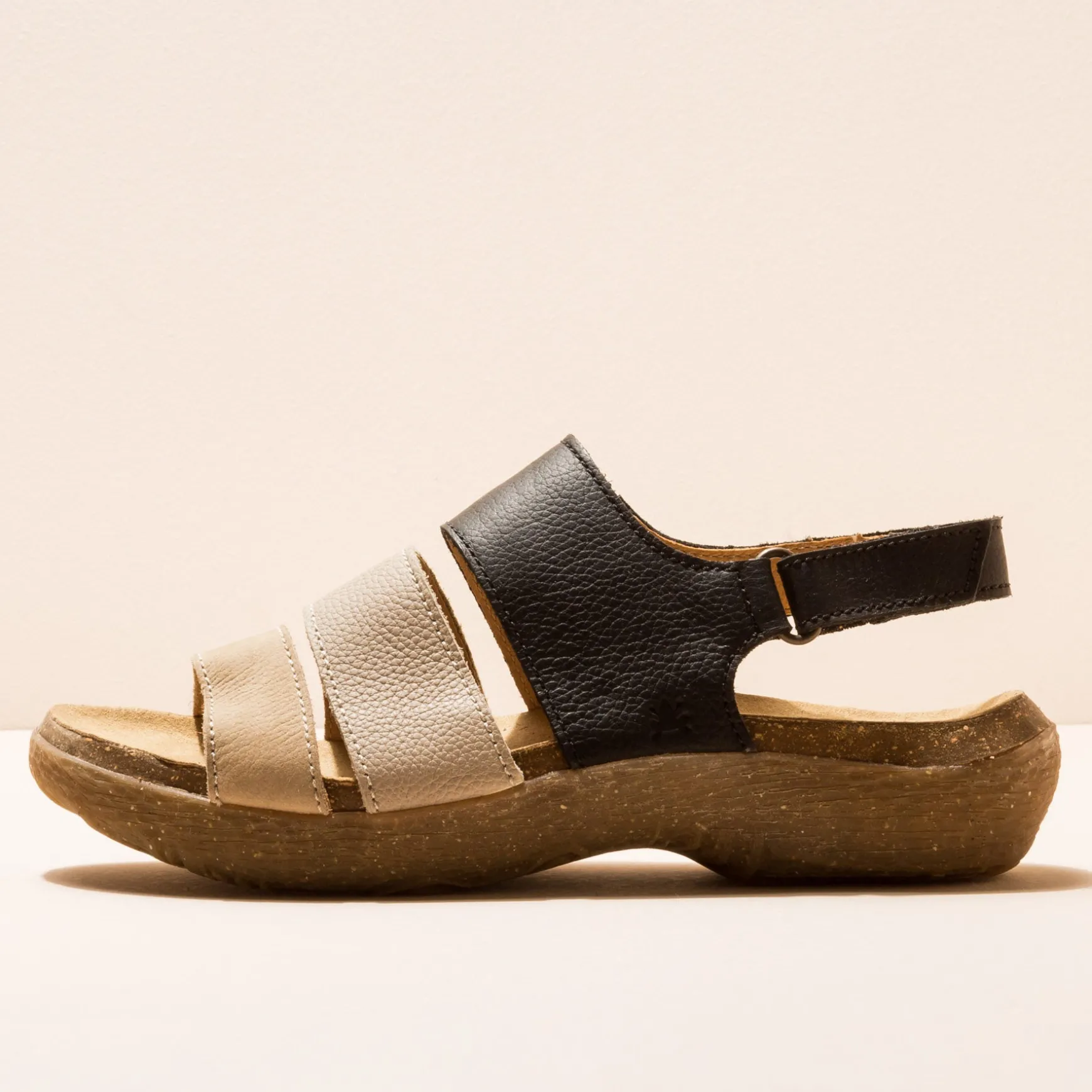 Women El Naturalista Sandals|5702 WAKATIWAI