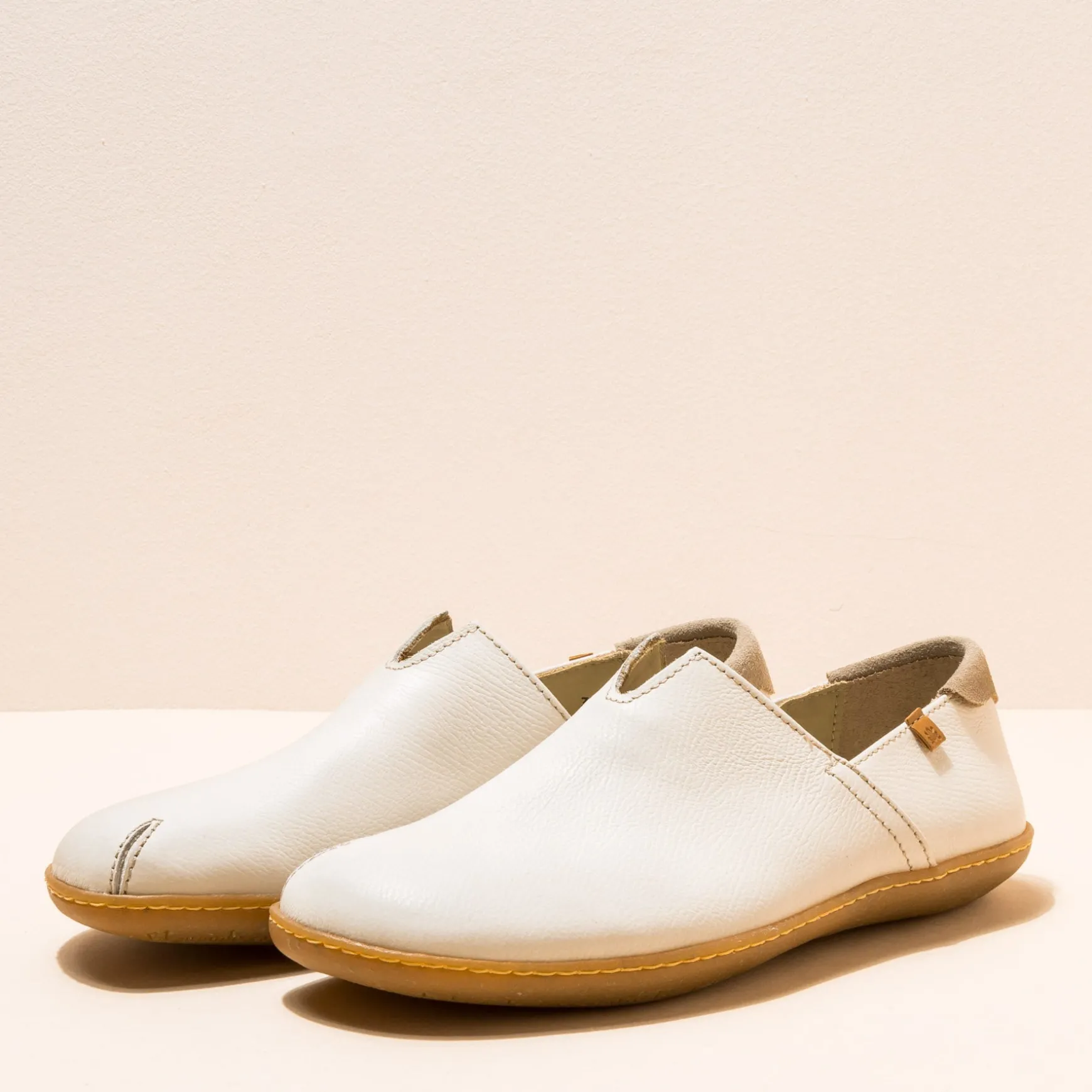 Women El Naturalista Shoes|Shoes|N275 EL VIAJERO