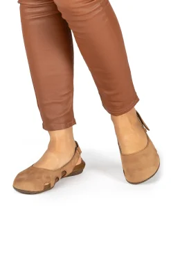 Women El Naturalista Sandals|N413 WAKATAUA