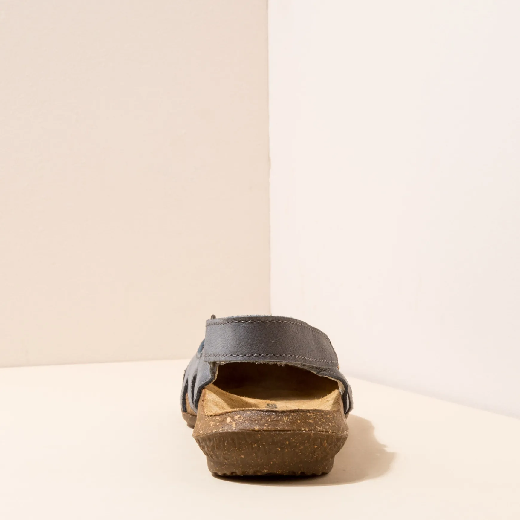 Women El Naturalista Sandals|N413 WAKATAUA