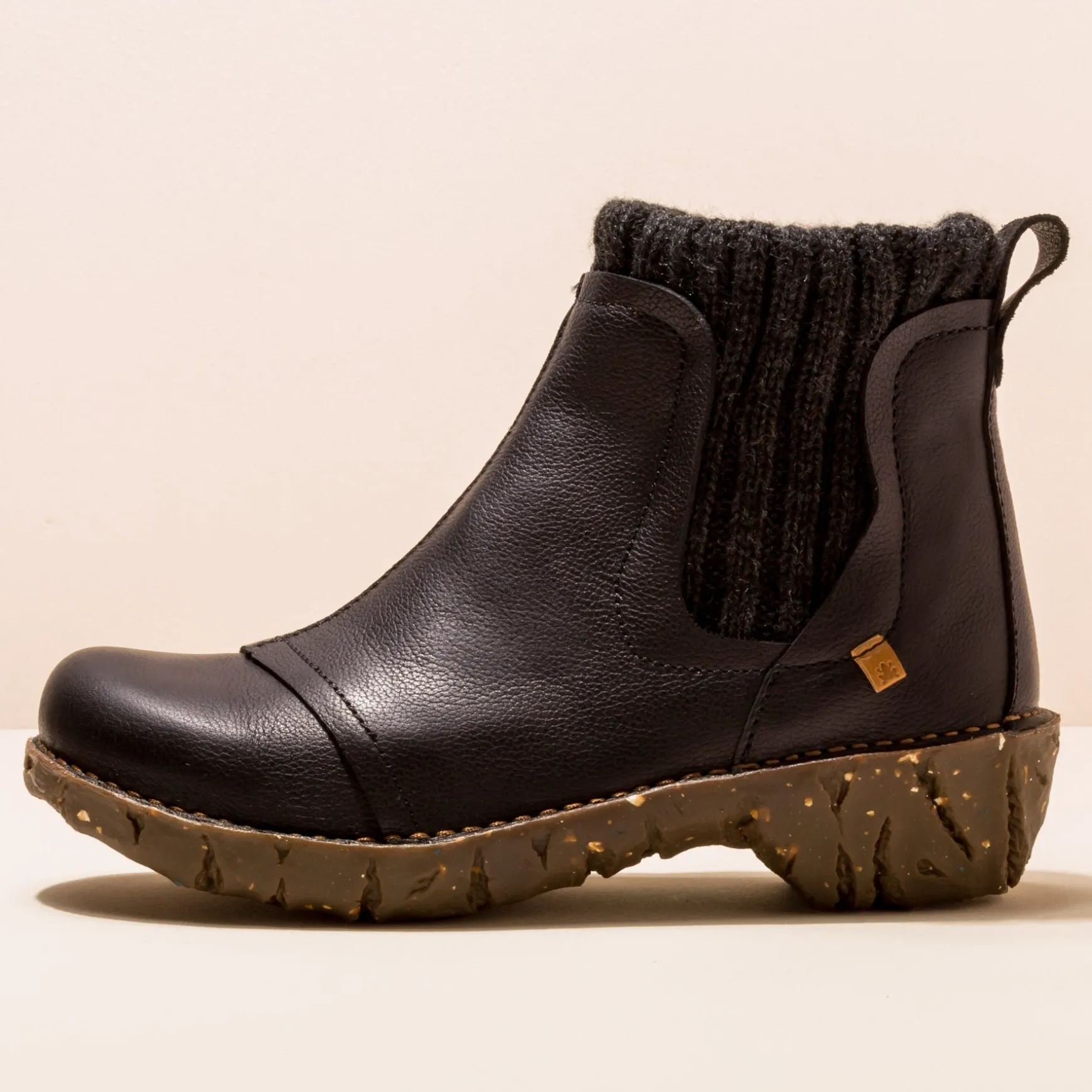 Women El Naturalista Ankle Boots|NE23 YGGDRASIL