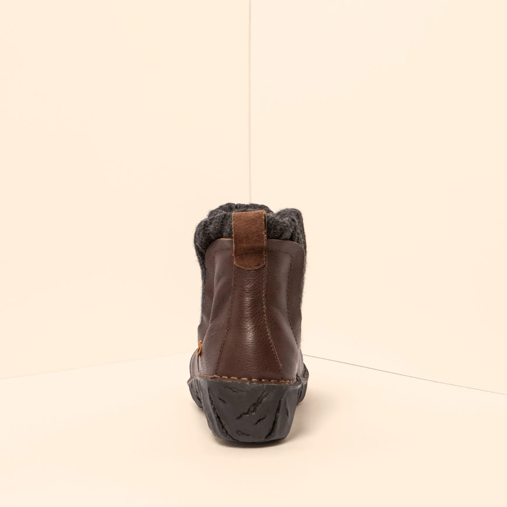 Women El Naturalista Ankle Boots|NE23 YGGDRASIL