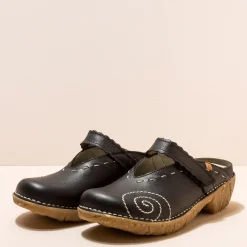 Women El Naturalista Clogs|NG96 YGGDRASIL